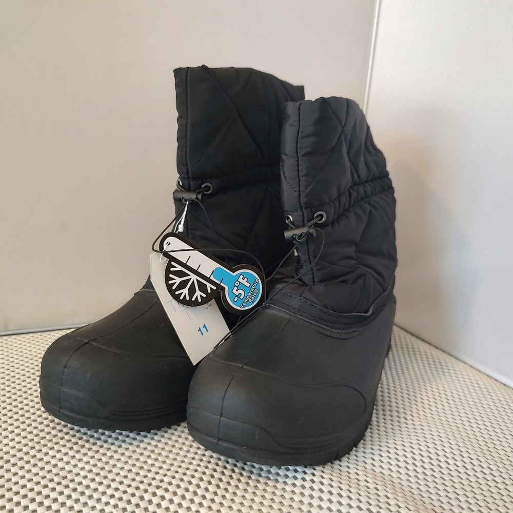 Time and Tru Women's Size 11 Winter Quilted Snow Boots NWT